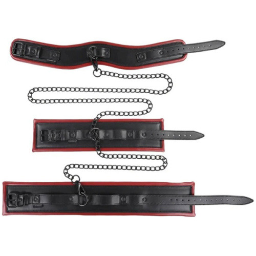 Saffron Chained and Tamed - Black/red