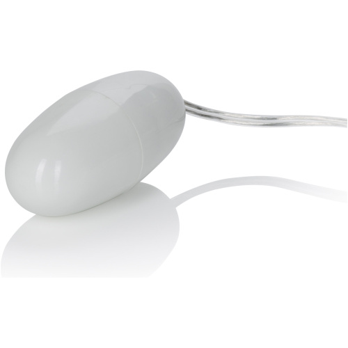 Pocket Exotics Vibrating Ivory Bullet