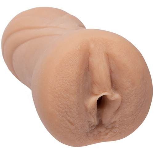Ariana Marie Ultraskyn Pocket Pussy