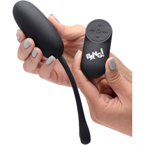 28x Plush Egg and Remote - Black