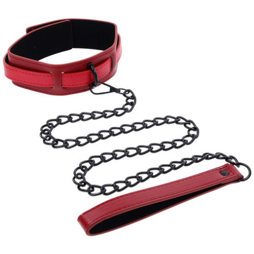 eX's and Oh's Collar and Leash